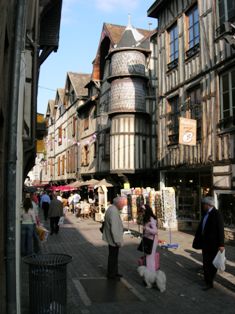 Old Troyes 1.jpg